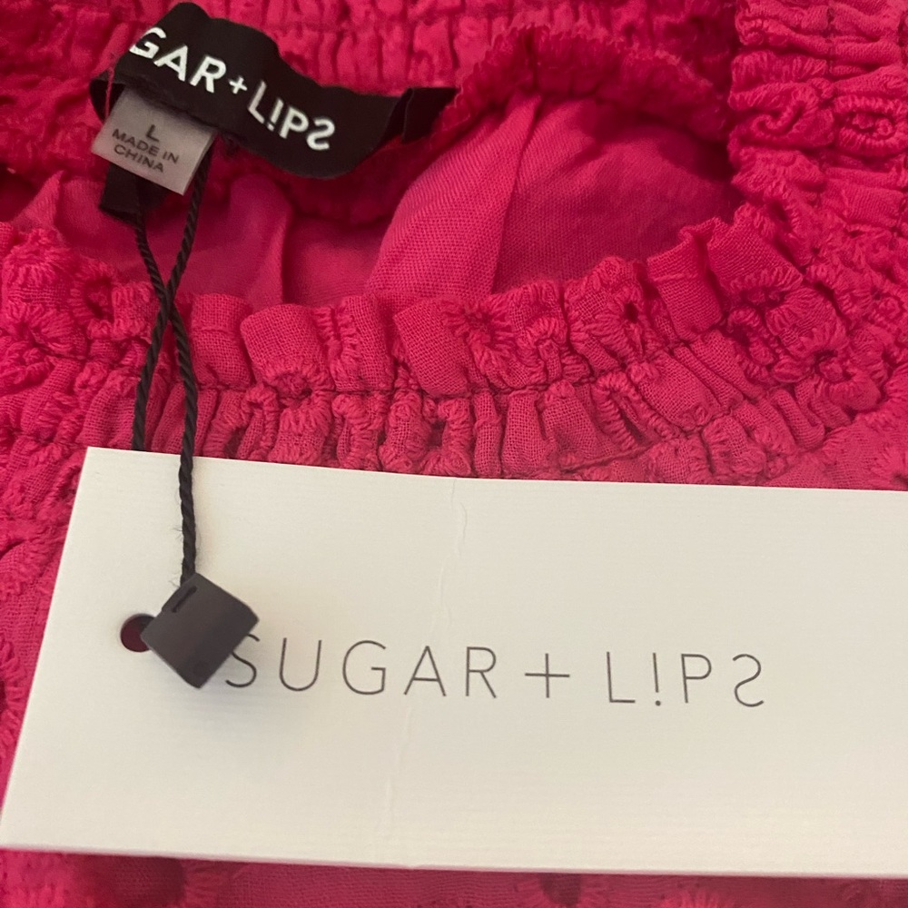 Sugar + Lips adorable hot pink eyelet top! 💗💗💗